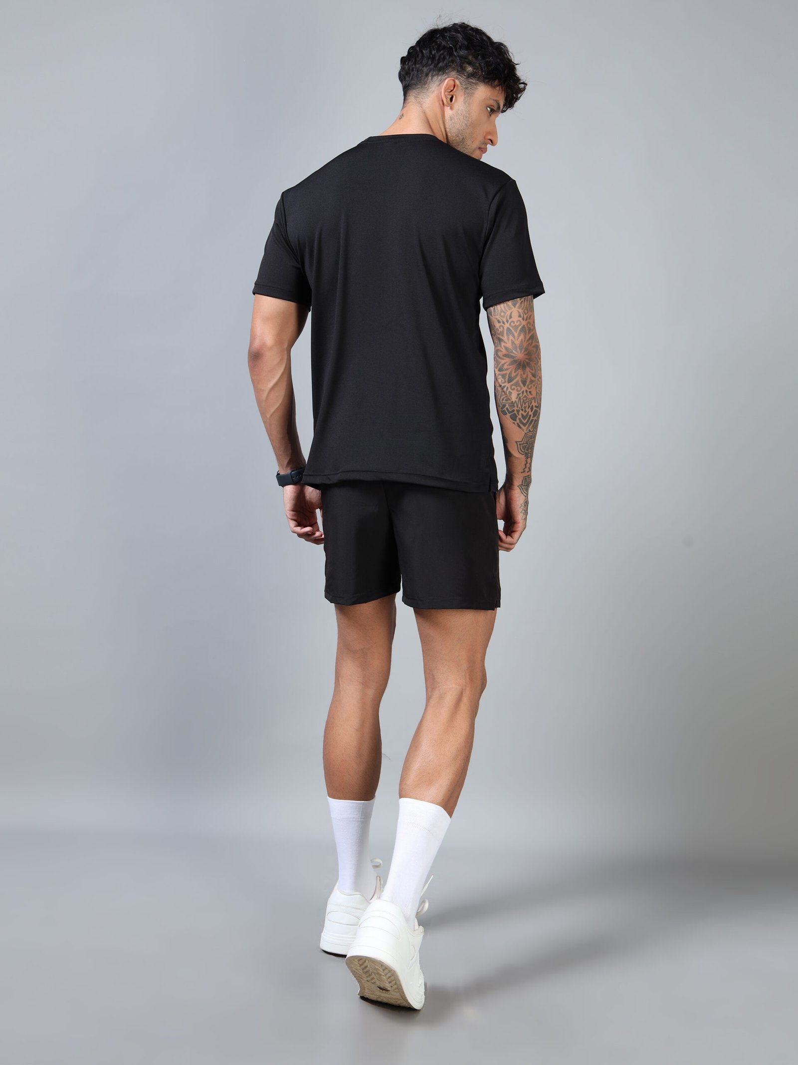 MEN ESSENTIALS SET - Image 2